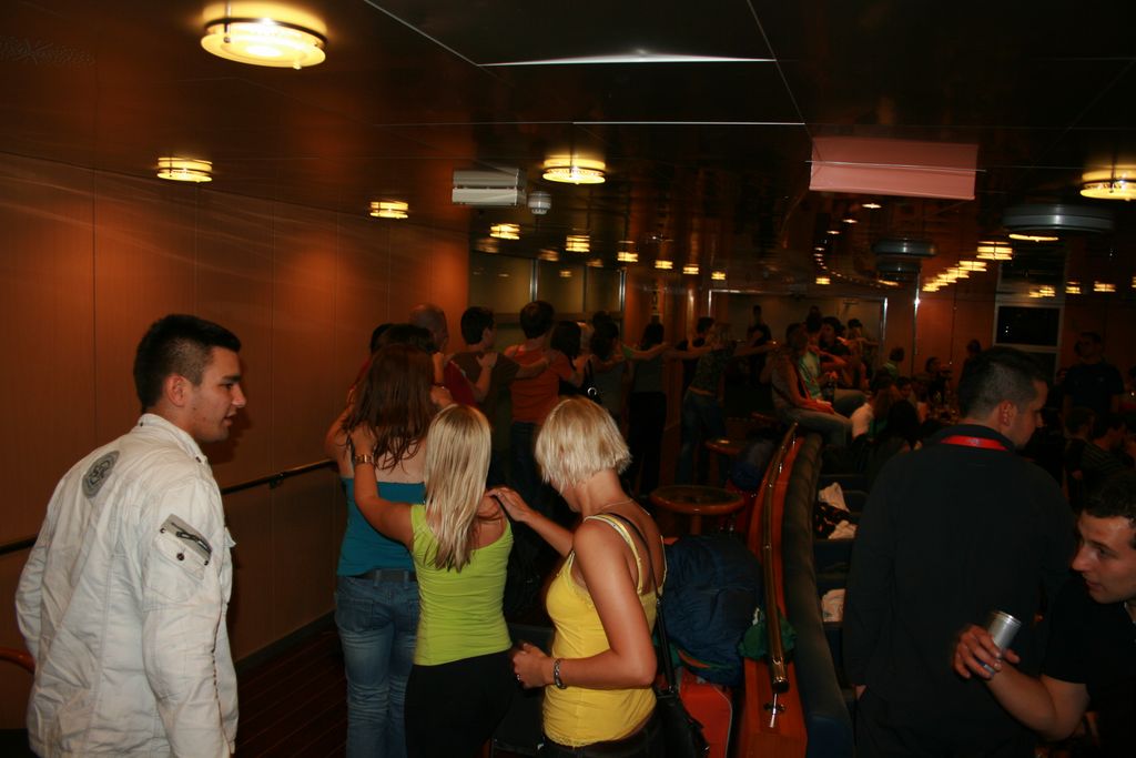 i/Kranj/Absolvent08/01-PotTja/absolvent 1139.jpg